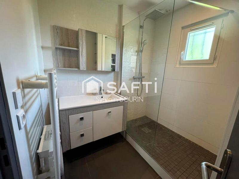 Maison - 289 m² - 9 pièces