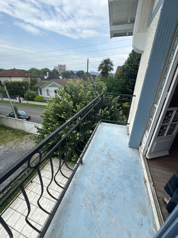 Maison - 200 m² - 7 pièces