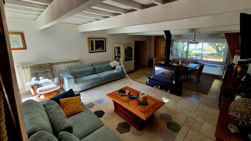 Maison - 188 m² - 6 pièces