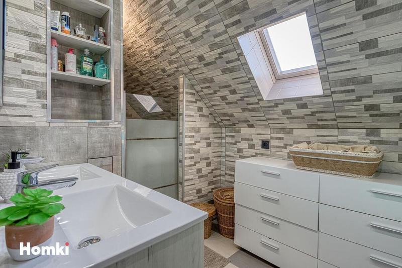 Maison - 115 m² - 4 pièces