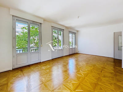Appartement - 97 m² - 3 pièces