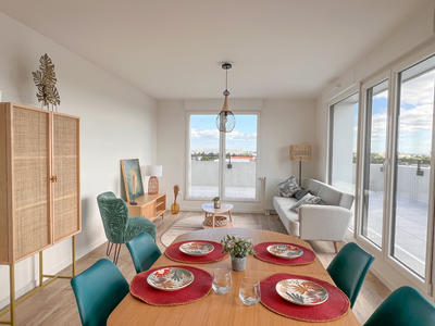 Appartement - 83 m² - 4 pièces