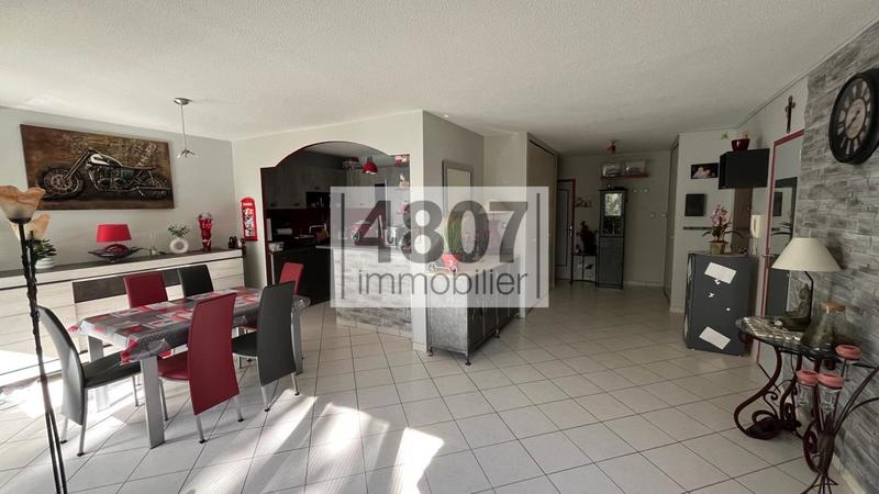 Appartement - 82 m² - 4 pièces