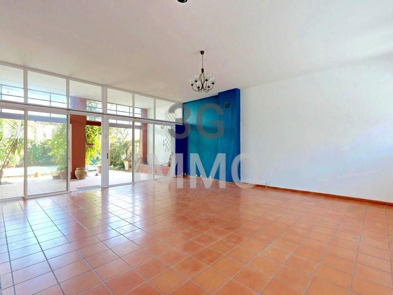 Maison de ville - 223 m² - 9 pièces