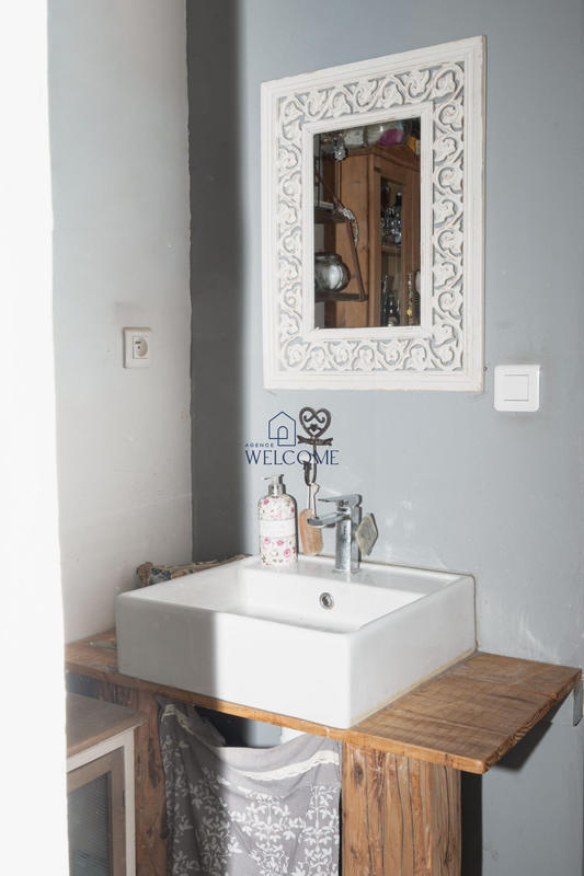 Maison ancienne - 180 m² - 5 pièces