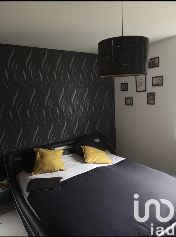 Maison - 300 m² - 5 pièces