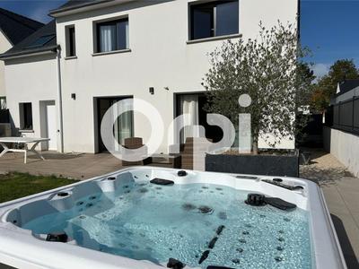 Maison - 146 m² - 6 pièces