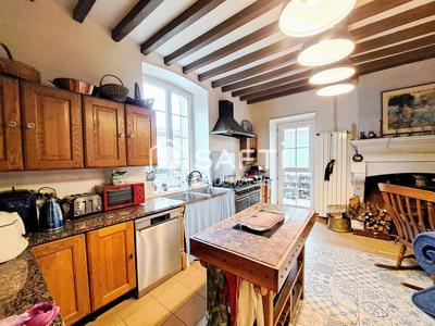 Maison - 500 m² - 18 pièces