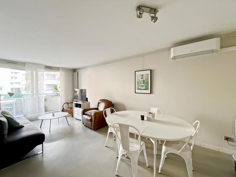 Appartement - 88 m² - 4 pièces