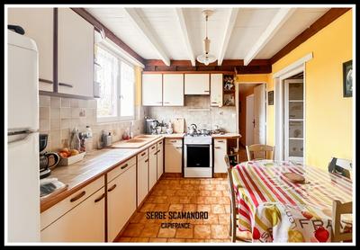 Villa - 155 m² - 6 pièces