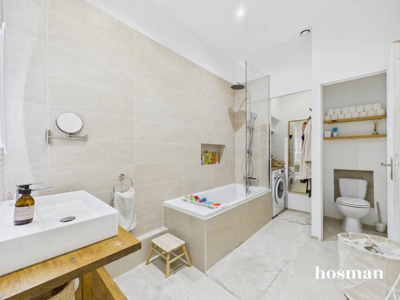 Appartement - 75 m² - 5 pièces