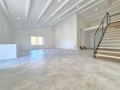 Maison - 155 m² - 4 pièces