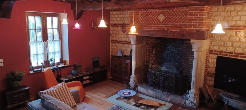 Maison - 202 m² - 9 pièces