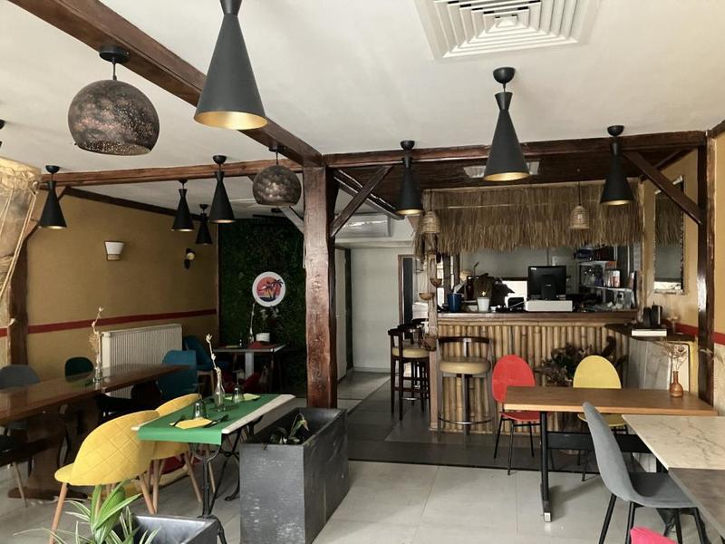 Local commercial - 96 m²