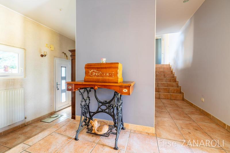 Maison - 137 m² - 5 pièces