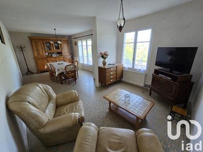 Maison - 93 m² - 6 pièces