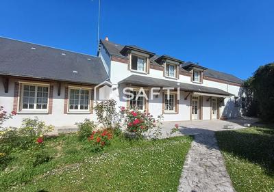 Maison - 213 m² - 8 pièces