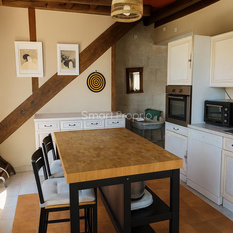 Maison - 143 m² - 7 pièces