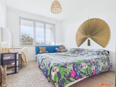 Appartement - 85 m² - 4 pièces