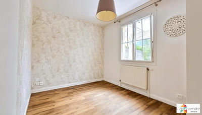 Maison - 140 m² - 7 pièces