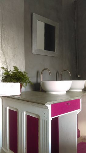 Domaine Conscience.Chambres. Séminaires