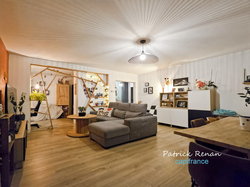 Appartement - 87 m² - 4 pièces