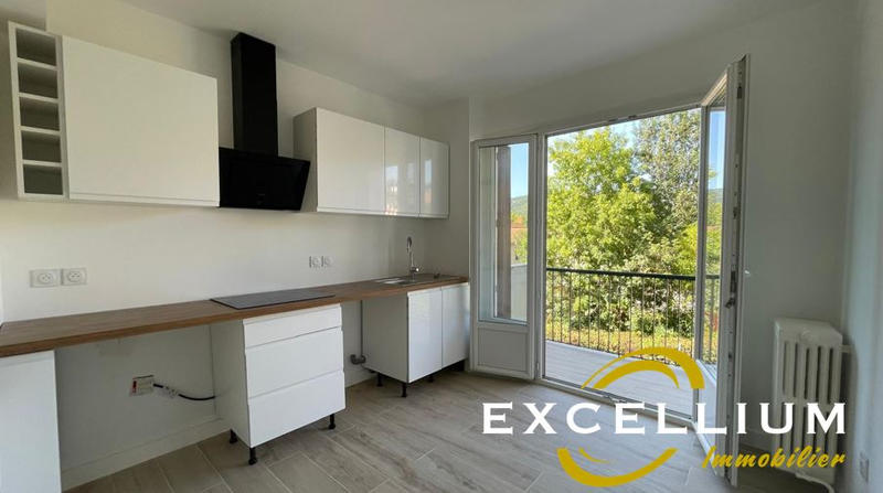 Appartement - 84 m² - 4 pièces