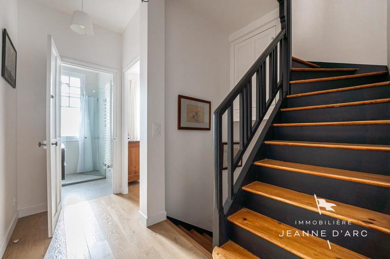 Maison de ville - 159 m² - 5 pièces