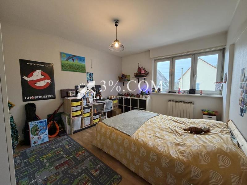 Maison - 99 m² - 4 pièces