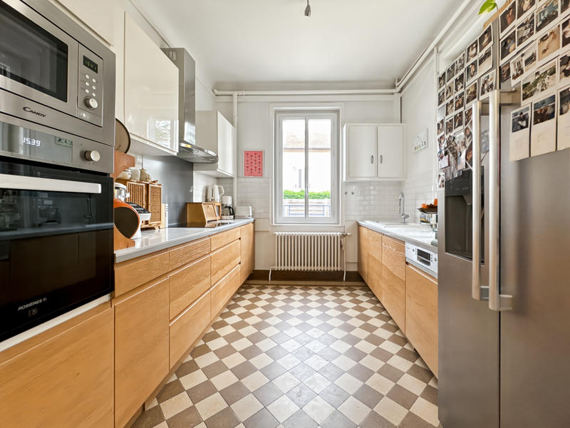 Maison - 172 m² - 8 pièces