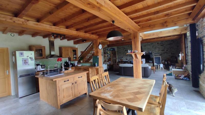 Longère - 142 m² - 8 pièces