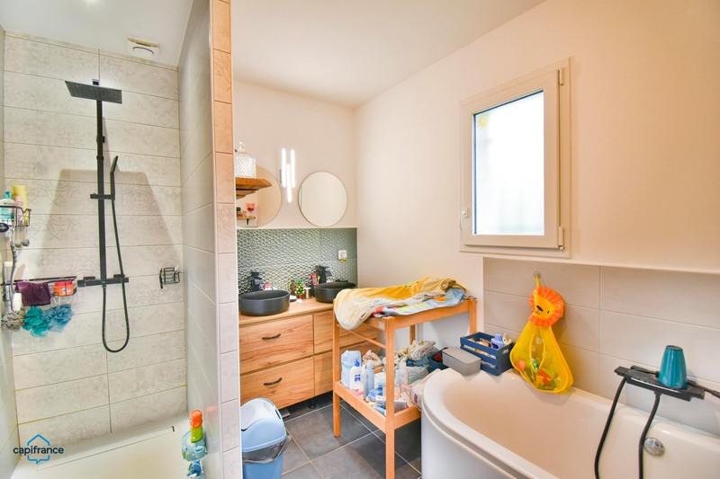 Maison - 108 m² - 5 pièces