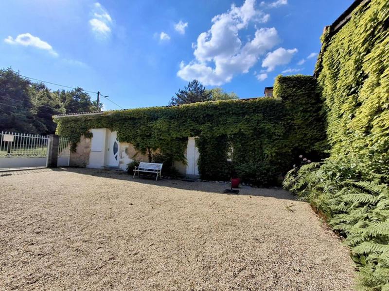 Maison - 191 m² - 7 pièces