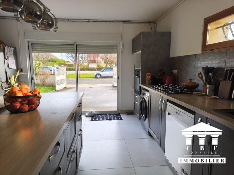 Maison - 178 m² - 9 pièces