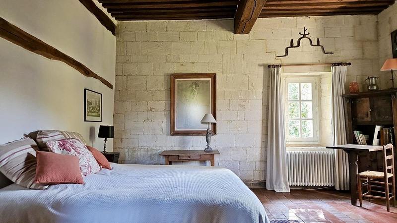 Maison - 420 m² - 11 pièces