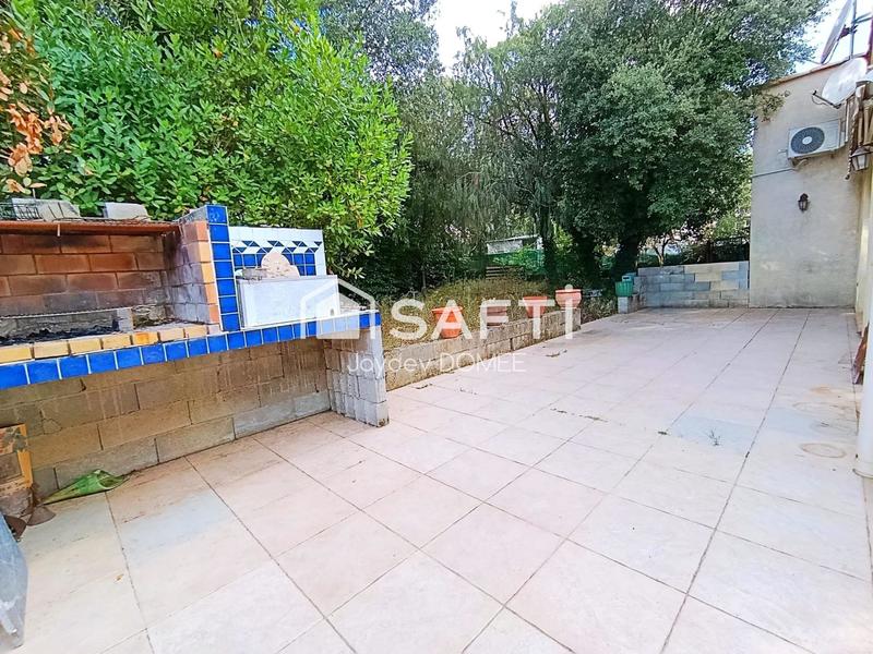 Maison - 95 m² - 5 pièces