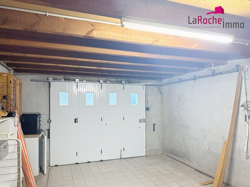 Maison traditionnelle - 87 m² - 4 pièces