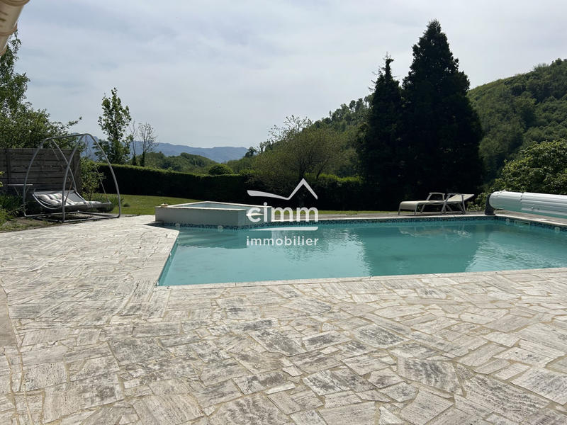 Maison ancienne - 160 m² - 4 pièces