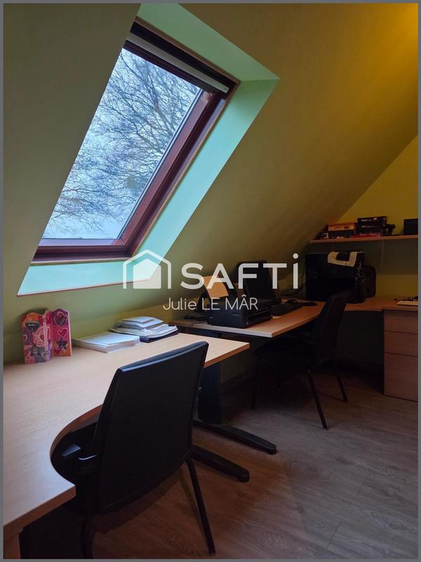 Maison - 90 m² - 5 pièces