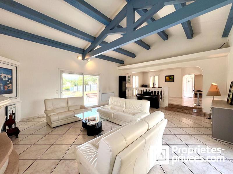 Maison - 151 m² - 7 pièces