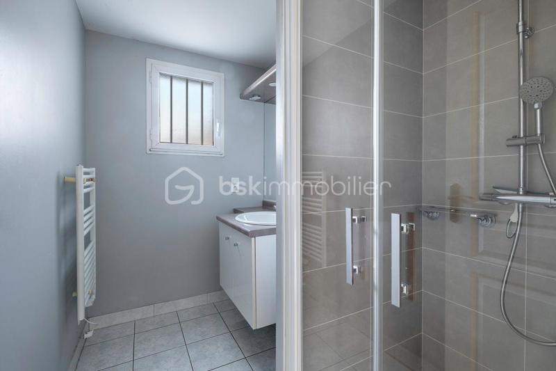 Maison - 135 m² - 6 pièces