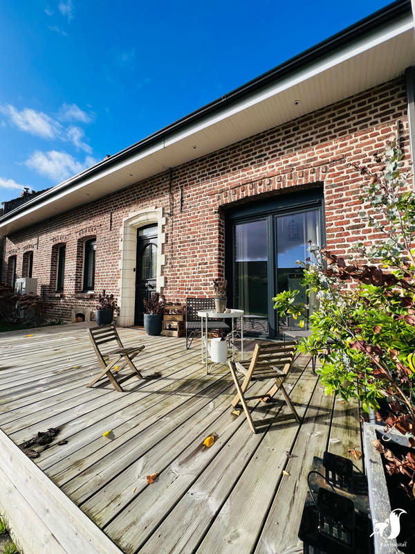 Maison - 180 m² - 5 pièces