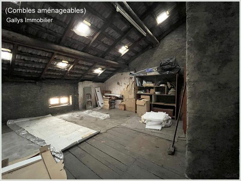 Appartement - 98 m² - 3 pièces