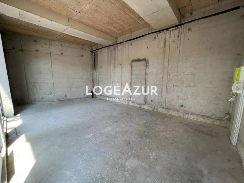 Local commercial - 33 m² - 1 pièce