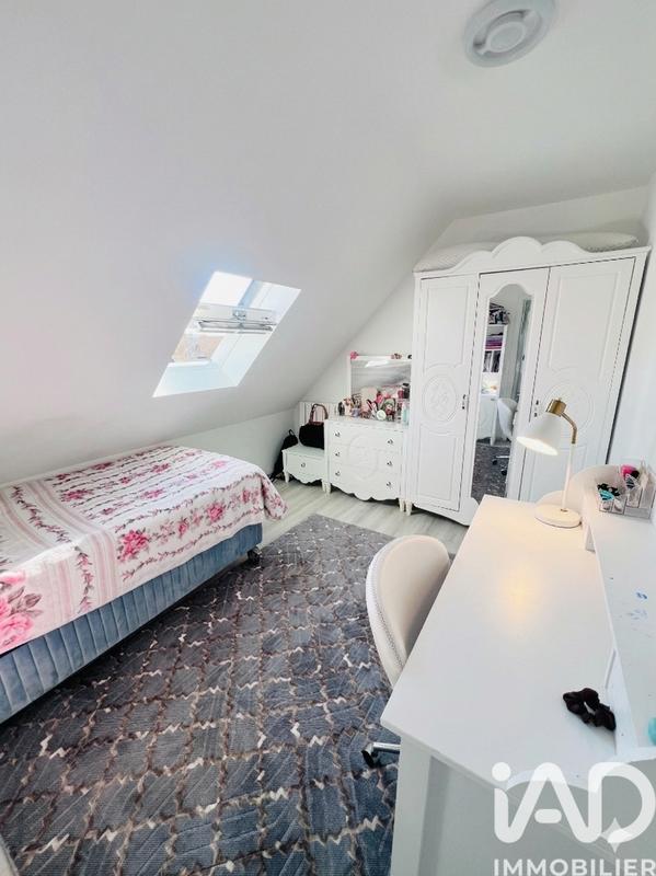 Maison - 175 m² - 8 pièces