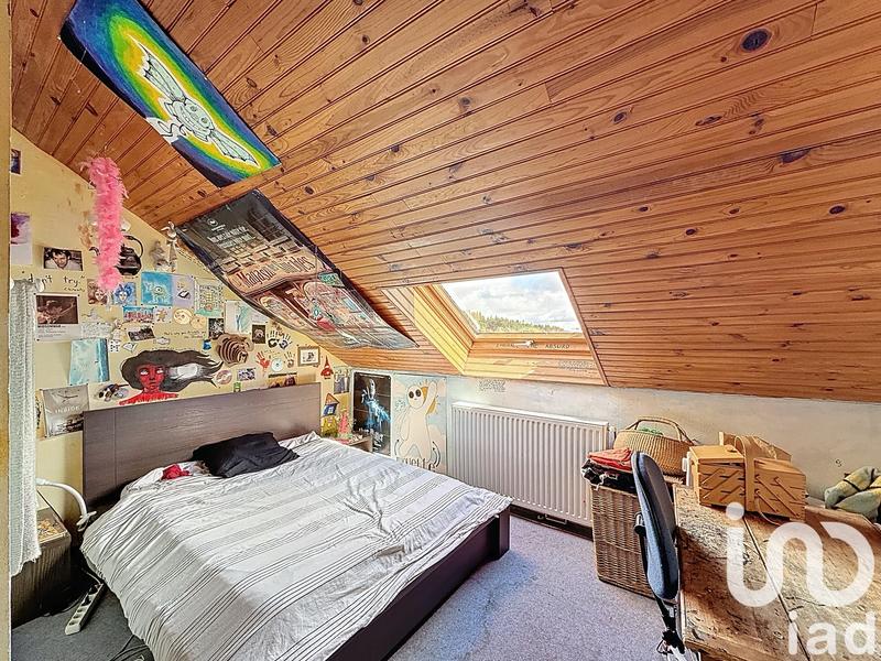 Maison - 214 m² - 7 pièces