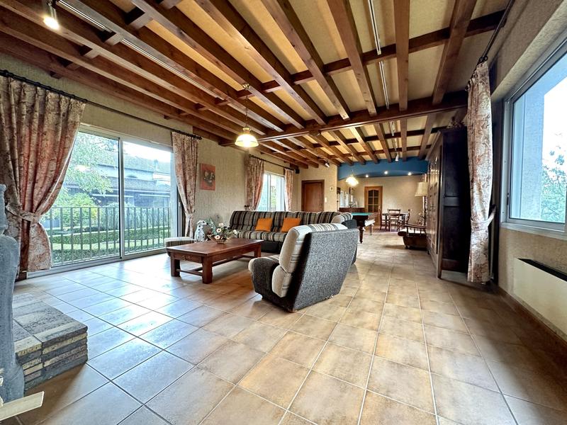 Maison de maîtres - 424 m² - 16 pièces