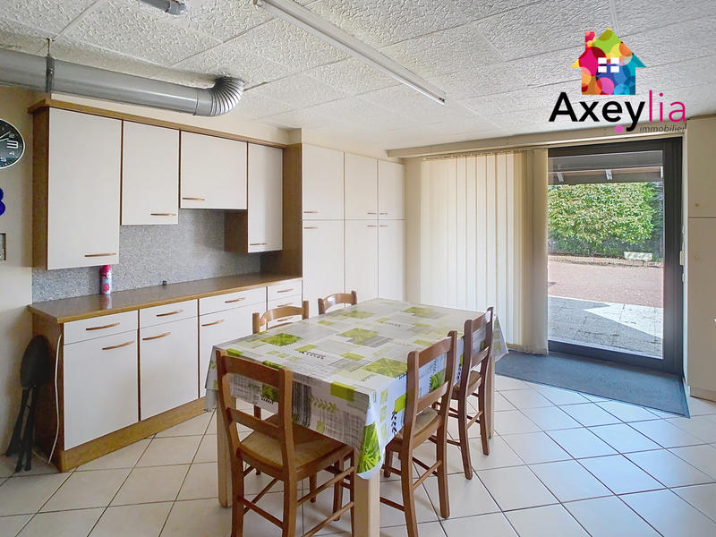 Maison - 136 m² - 6 pièces