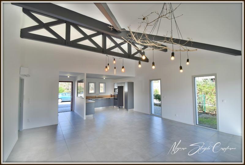 Maison - 135 m² - 6 pièces