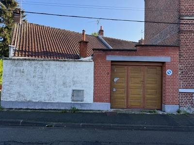 Maison - 90 m² - 3 pièces